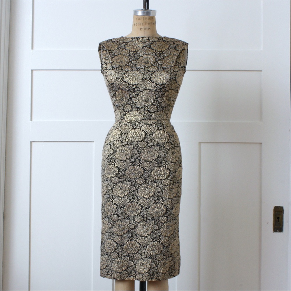 1960’s Wiggle Dress With Gold Belt